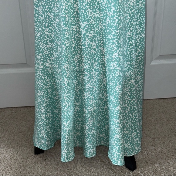 Lands' End Women’s Green Floral Midi wrap Dress Cool short sleeves Boho L/P - Picture 8 of 12